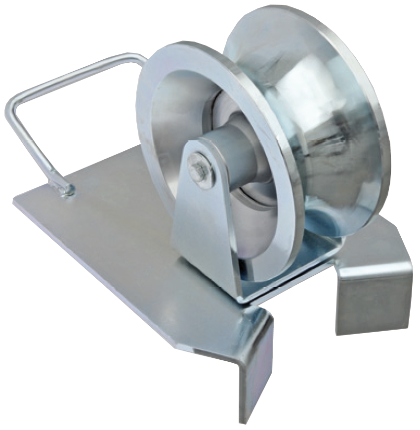 Shaft edge roller rotatable